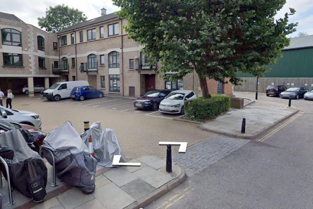Clifton Court Hemel Lejlighed Hemel Hempstead Eksteriør billede